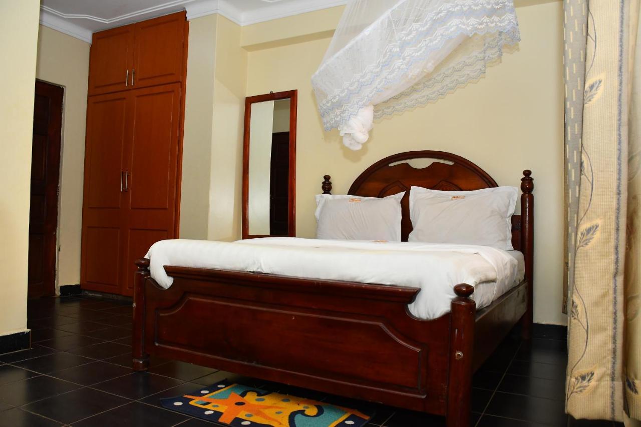 Florida Hotel Kampala Exterior foto